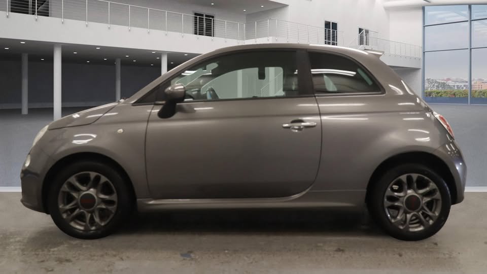 								FIAT 500 1.2 SPORT full									