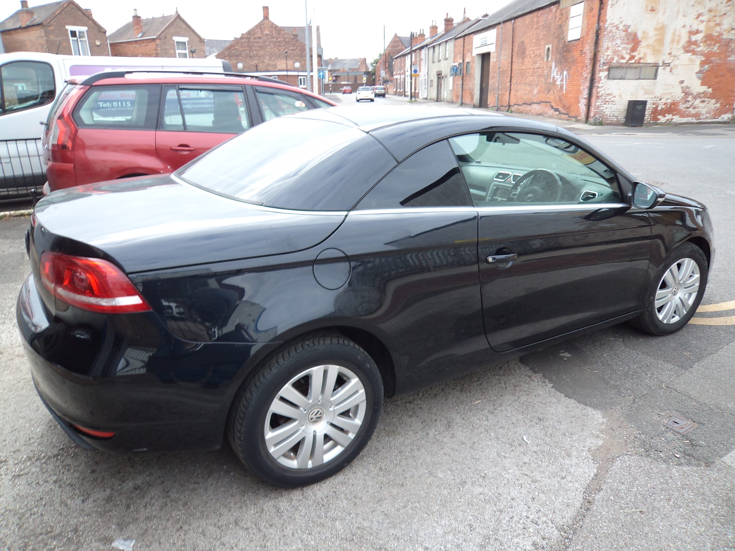 								VOLKSWAGEN EOS CONVERTIBLE 2.0 TDi full									