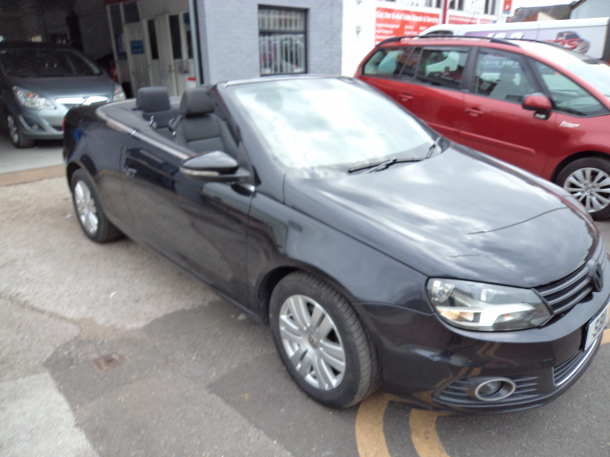 								VOLKSWAGEN EOS CONVERTIBLE 2.0 TDi full									